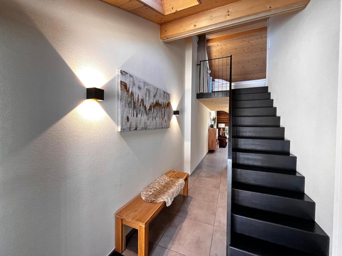 Beim Brunnen Apartamento Gsteigwiler Exterior foto